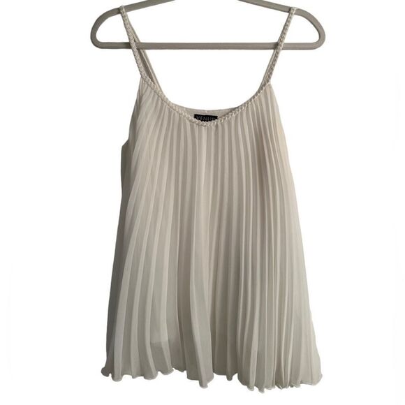 NWOT Venus White Pleated Braided Spaghetti Strap Blouse Size M - Picture 9 of 16